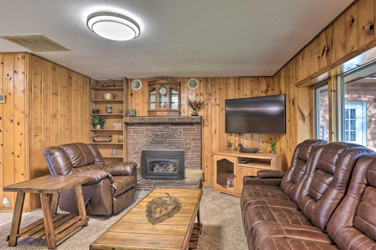 Rustic Spearfish Cabin On 12-Acre Trout Farm Exterior photo